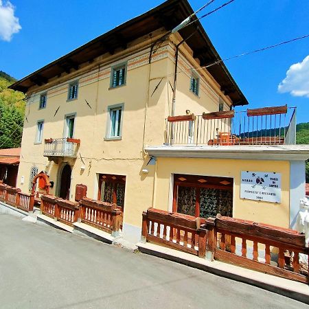Hotel Palazzo Del Doma - Lake Vagli Vagli di Sotto Buitenkant foto