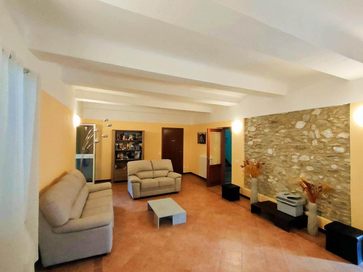 Hotel Palazzo Del Doma - Lake Vagli Vagli di Sotto Buitenkant foto
