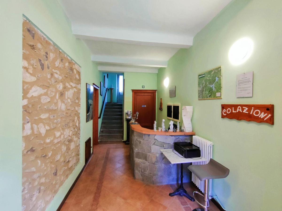 Hotel Palazzo Del Doma - Lake Vagli Vagli di Sotto Buitenkant foto