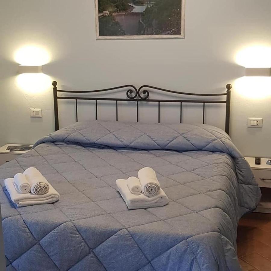 Hotel Palazzo Del Doma - Lake Vagli Vagli di Sotto Buitenkant foto